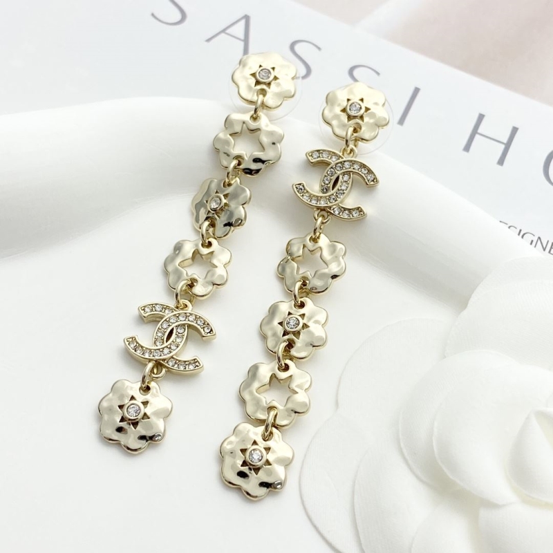Ch**el earrings